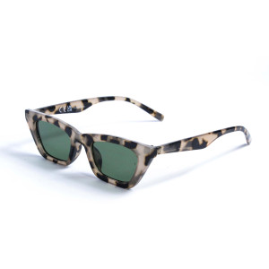 Модель Liars & Lovers asos-leo-green фото